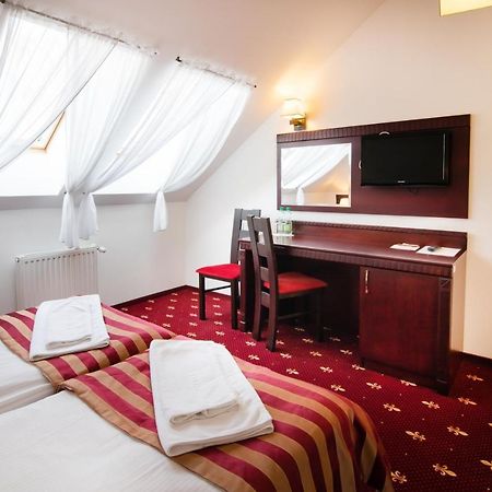 Hotel Platinum كوبياشوف المظهر الخارجي الصورة