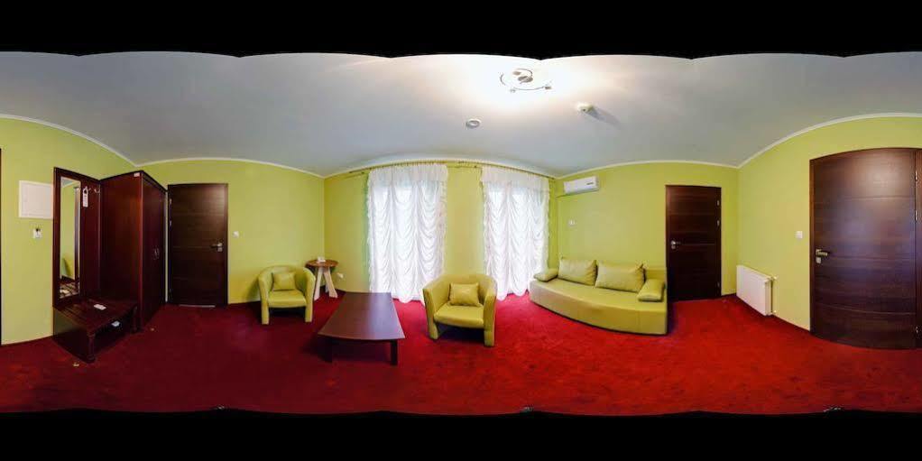 Hotel Platinum كوبياشوف المظهر الخارجي الصورة
