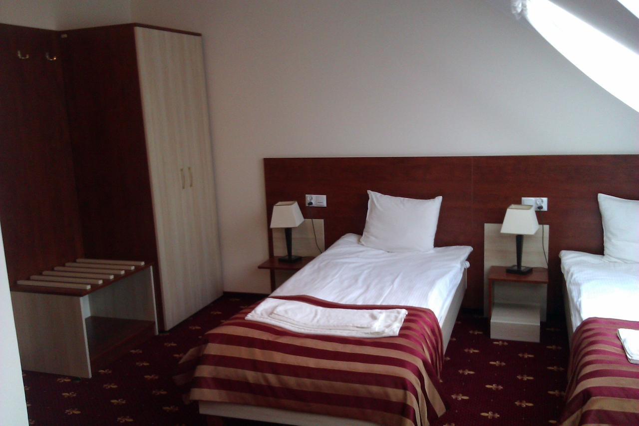 Hotel Platinum كوبياشوف الغرفة الصورة